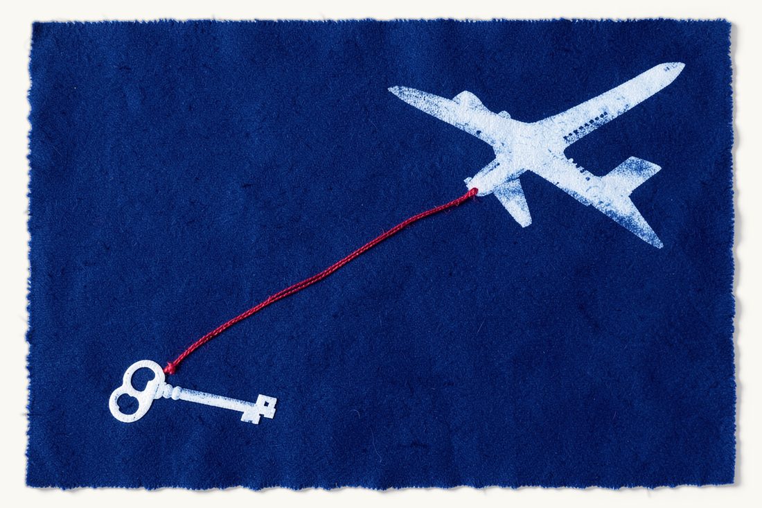 Selling property in Türkiye as a foreigner: an old key on the ground tied by a long rising red thread to a passenger airplane flying overhead