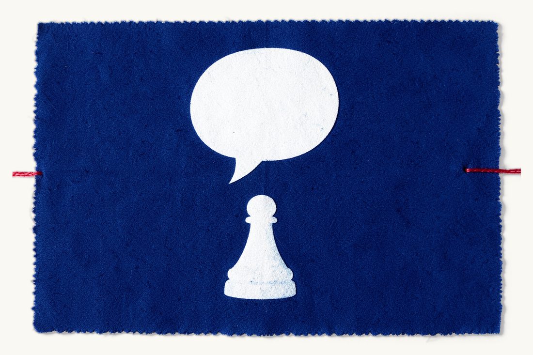 The police statement and the right to silence: a blank speech bubble under a bare lamp, its tail knotted shut by a red thread above a chess pawn, cyanotype print