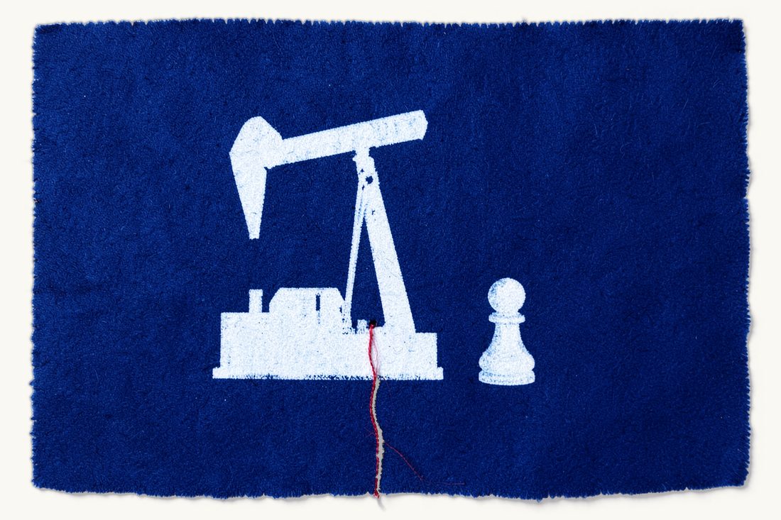 Energy and natural resources investment in Türkiye: a large oil pumpjack with its beam raised, a red thread running from its base to a small chess pawn, cyanotype print