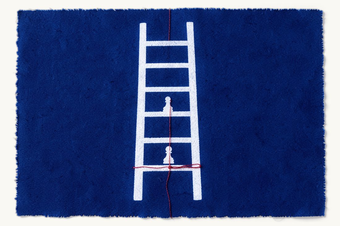 Statutory heirs and degrees of succession: a tall ladder with three rungs, a small pawn on each rung, the red thread tied only around the lowest rung, cyanotype print